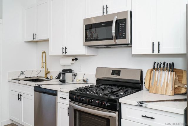 Sierra Madre Rd, Spring Valley, CA 91977