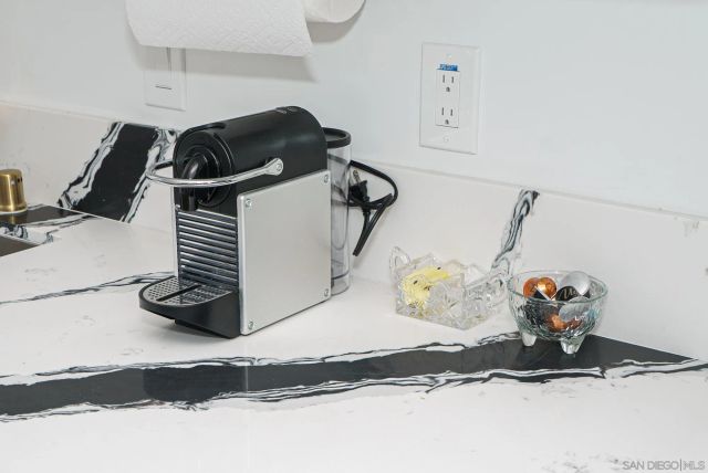 Sierra Madre Rd, Spring Valley, CA 91977