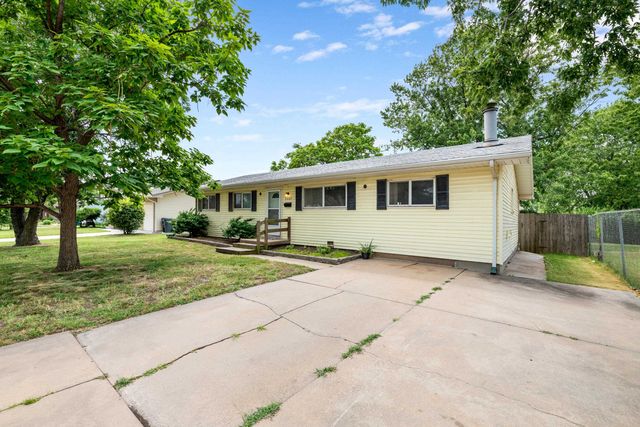 3327 S All Hallows Ave, Wichita, KS 67217