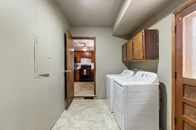 3327 S All Hallows Ave, Wichita, KS 67217