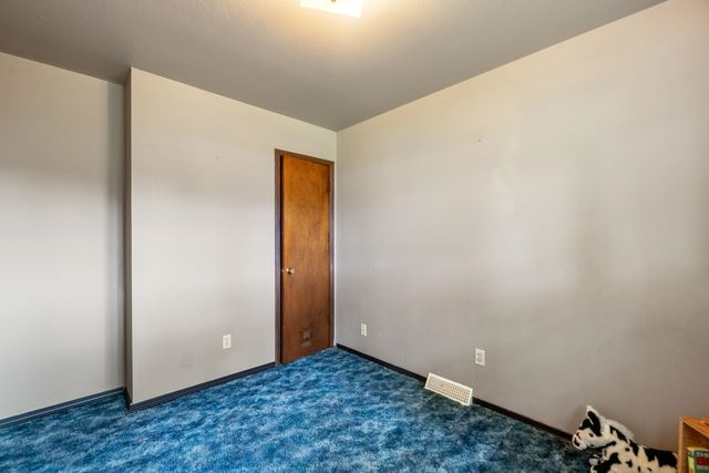 3327 S All Hallows Ave, Wichita, KS 67217