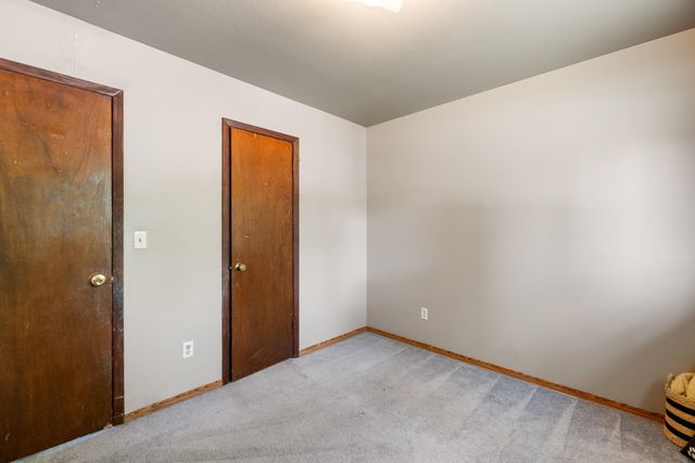 3327 S All Hallows Ave, Wichita, KS 67217