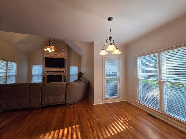 4690 Prestbury Drive, Suwanee, GA 30024