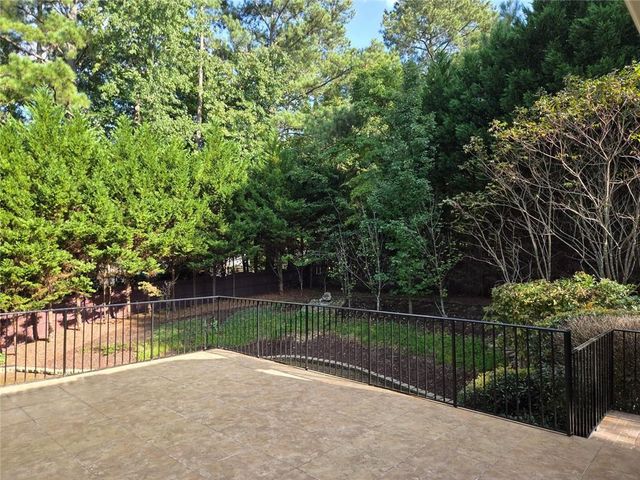 4690 Prestbury Drive, Suwanee, GA 30024