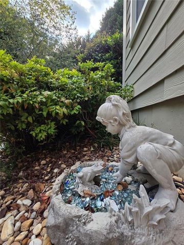 4690 Prestbury Drive, Suwanee, GA 30024