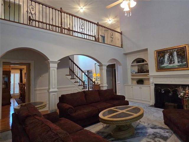 4690 Prestbury Drive, Suwanee, GA 30024