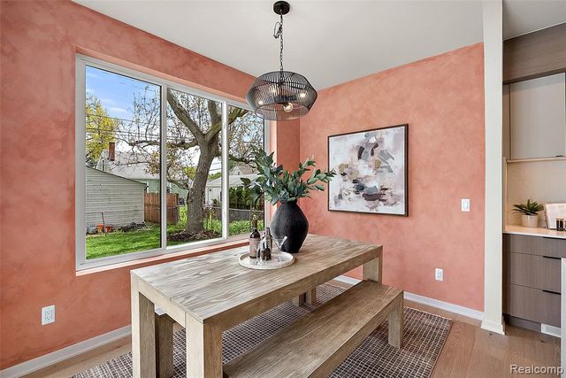 1816 Clifton Avenue, Royal Oak, MI 48073