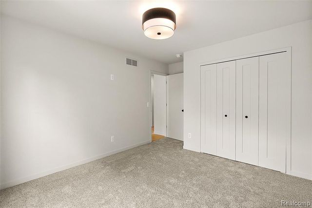 1816 Clifton Avenue, Royal Oak, MI 48073