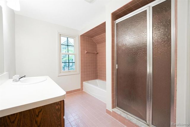 21734 Beauford Lane, Northville, MI 48167