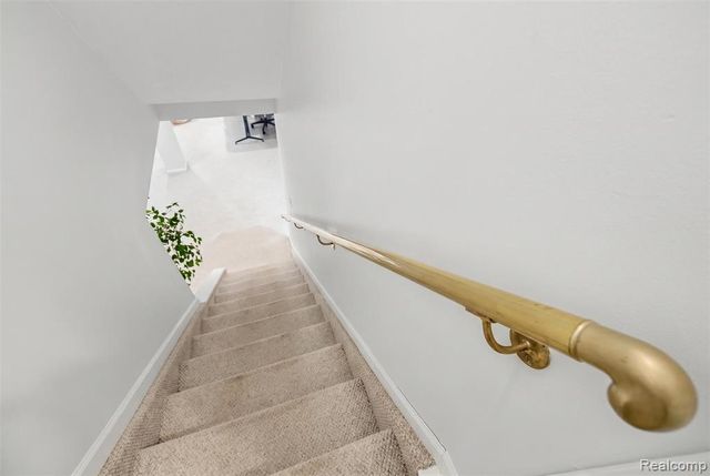 21734 Beauford Lane, Northville, MI 48167