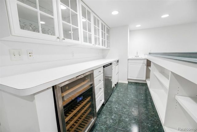 21734 Beauford Lane, Northville, MI 48167