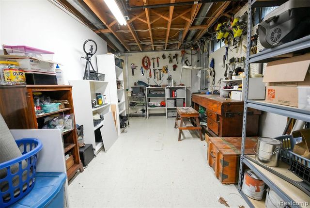 21734 Beauford Lane, Northville, MI 48167