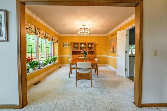 21734 Beauford Lane, Northville, MI 48167