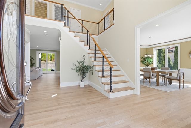 115 Meadowbrook Rd, Newton, MA 02459