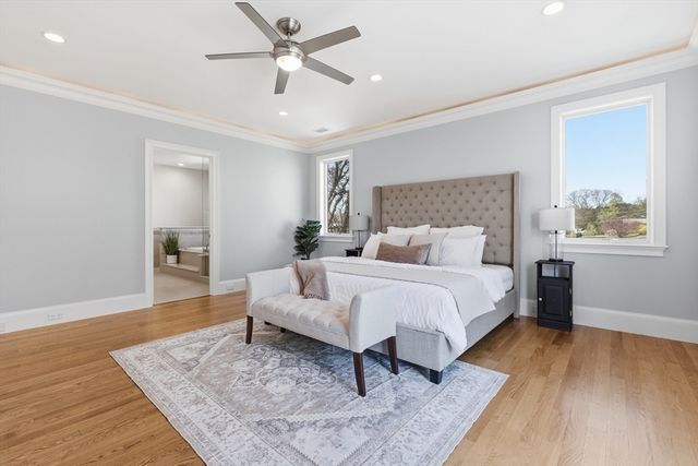 115 Meadowbrook Rd, Newton, MA 02459
