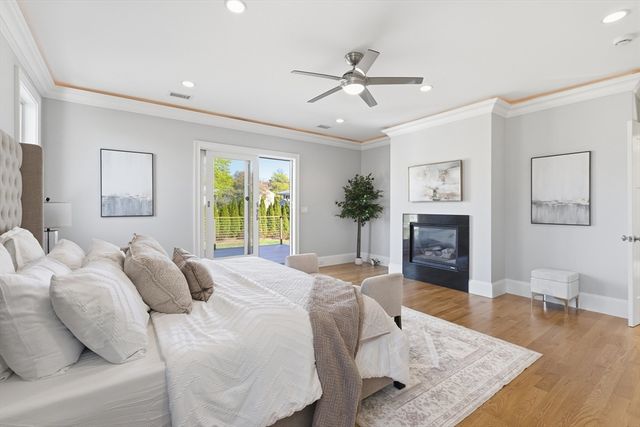 115 Meadowbrook Rd, Newton, MA 02459