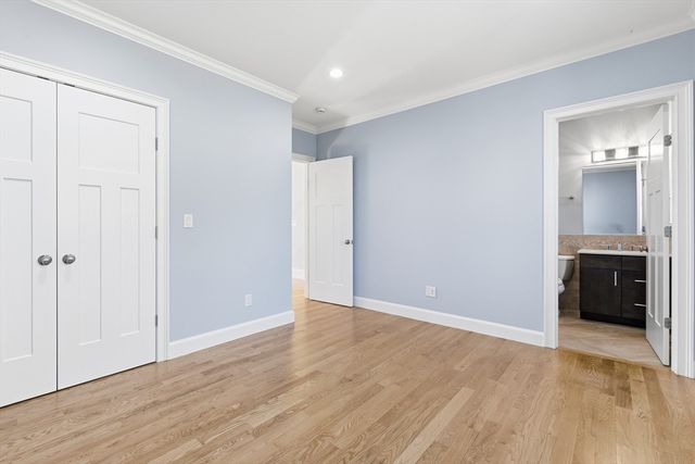115 Meadowbrook Rd, Newton, MA 02459