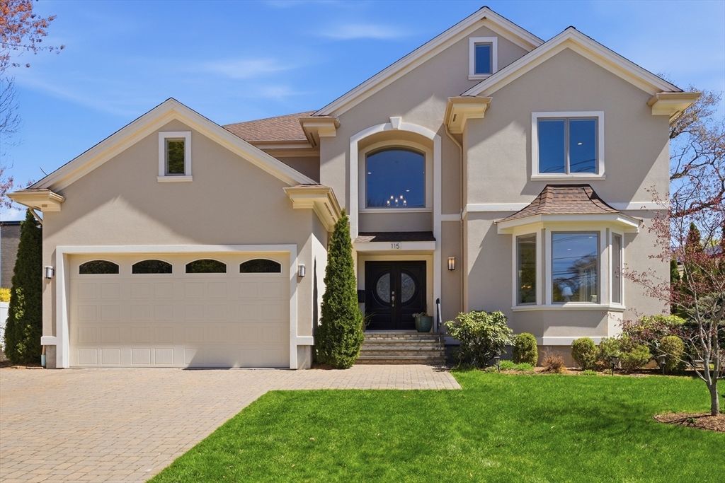 115 Meadowbrook Rd, Newton, MA 02459
