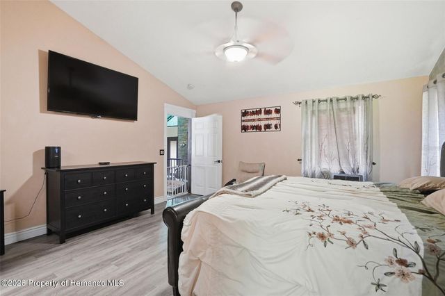 24050 Winding Creek Drive, Brooksville, FL 34601