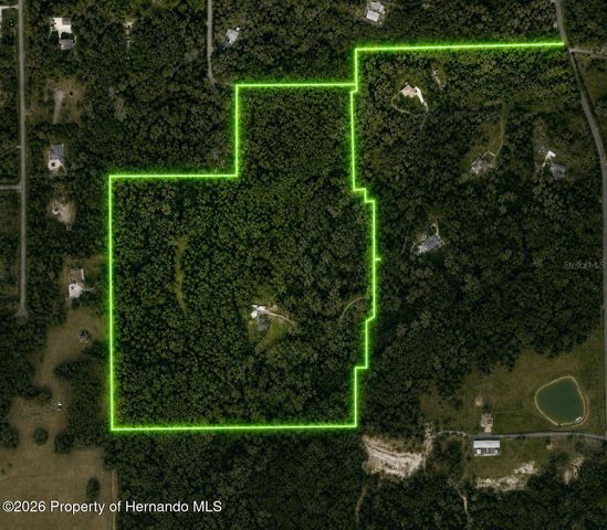 24050 Winding Creek Drive, Brooksville, FL 34601
