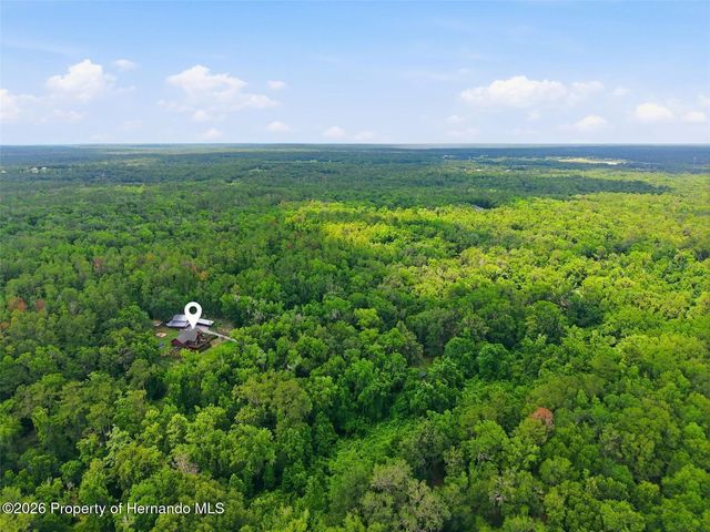 24050 Winding Creek Drive, Brooksville, FL 34601