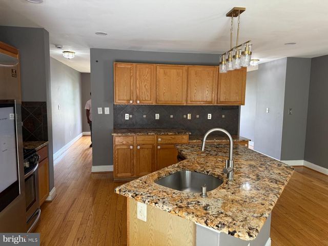 22248 GREAT TRAIL TER, Sterling, VA 20164