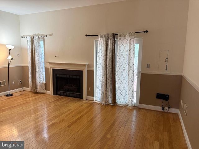 22248 GREAT TRAIL TER, Sterling, VA 20164