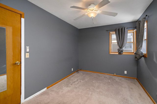 432 4th Avenue NE, Osseo, MN 55369