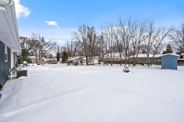 432 4th Avenue NE, Osseo, MN 55369