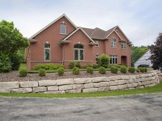 1750 LIMESTONE TRAIL, De Pere, WI 54115