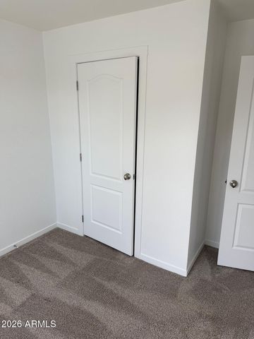 2548 S Kadomoto Drive, Cornville, AZ 86325