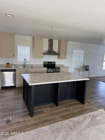 2548 S Kadomoto Drive, Cornville, AZ 86325