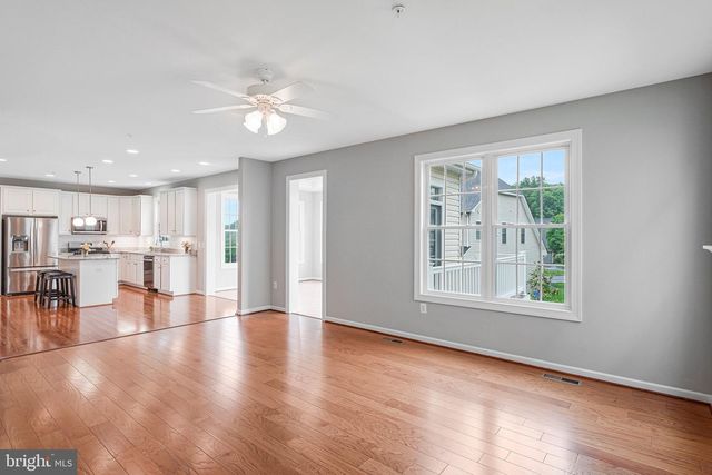 13217 MOONLIGHT TRAIL DR, Silver Spring, MD 20906
