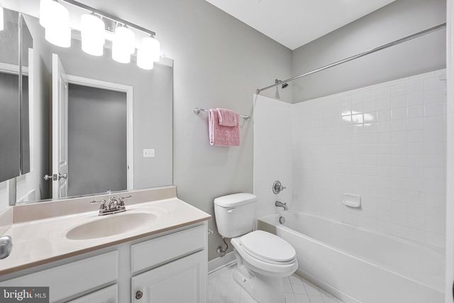 13217 MOONLIGHT TRAIL DR, Silver Spring, MD 20906