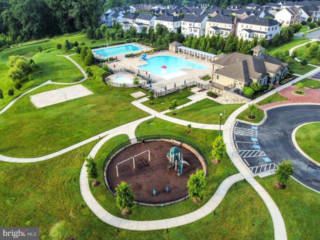 13217 MOONLIGHT TRAIL DR, Silver Spring, MD 20906