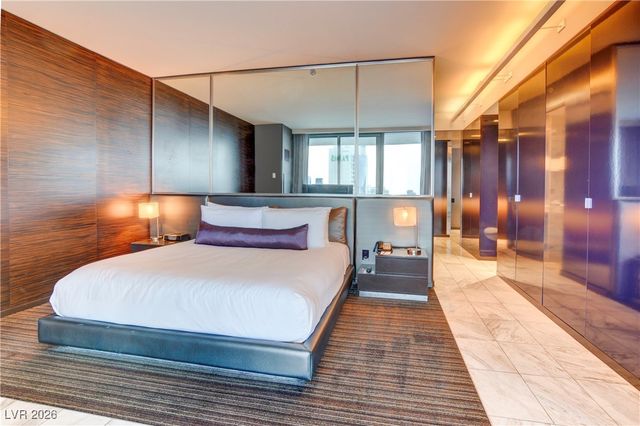 4381 West Flamingo Road 19302, Las Vegas, NV 89103