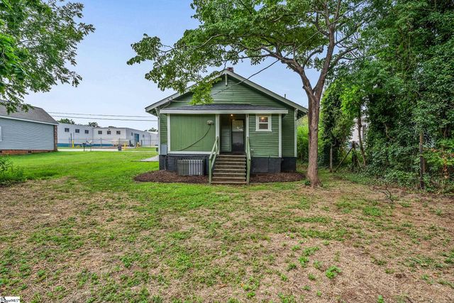 151 Palisade Street, Spartanburg, SC 29306