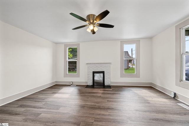 151 Palisade Street, Spartanburg, SC 29306