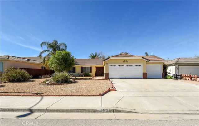 1948 Medoc, San Jacinto, CA 92583
