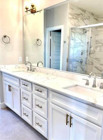 803 Thornton Road G, Houston, TX 77018