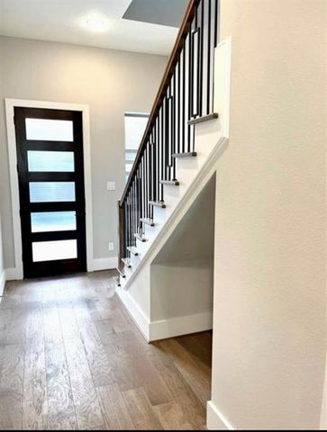 803 Thornton Road G, Houston, TX 77018