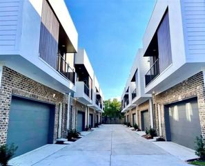 803 Thornton Road G, Houston, TX 77018