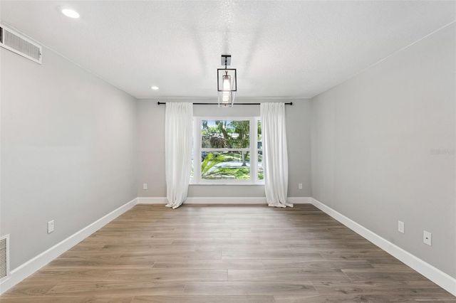 621 LITTLE WEKIVA ROAD, Altamonte Springs, FL 32714