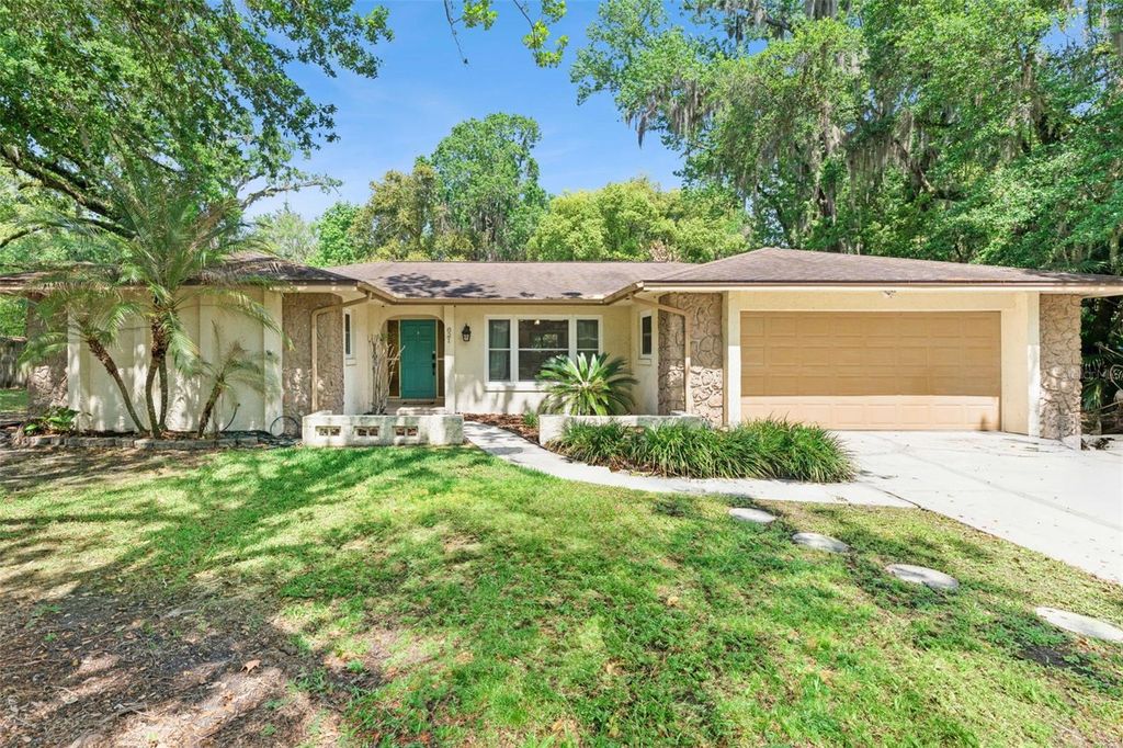 621 LITTLE WEKIVA ROAD, Altamonte Springs, FL 32714