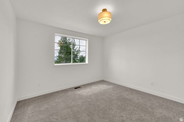 1128 N 850 E, Pleasant Grove, UT 84062