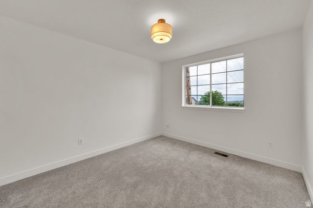 1128 N 850 E, Pleasant Grove, UT 84062