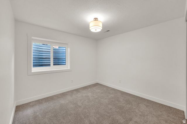 1128 N 850 E, Pleasant Grove, UT 84062