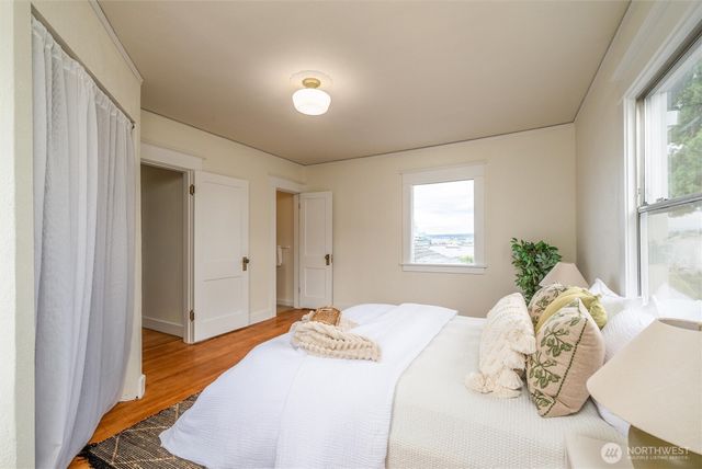 607 Warren Avenue, Everett, WA 98201