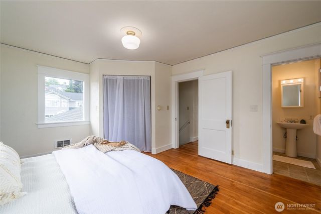 607 Warren Avenue, Everett, WA 98201