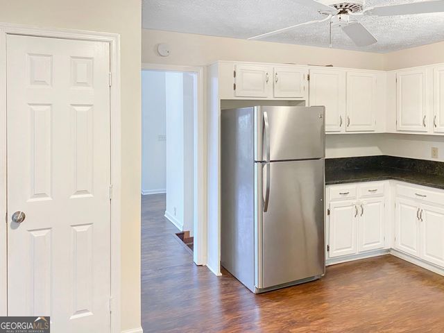 2136 Clementine Drive, Marietta, GA 30066